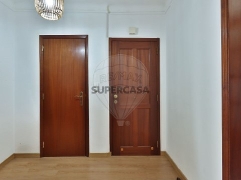 Appartement 2 Chambres au Carcavelos e Parede, Cascais