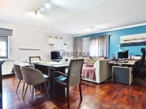 Apartamento T2 em Venda do Pinheiro e Santo Estêvão das Galés, Mafra