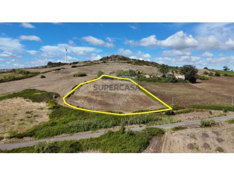 Terreno em Santo Quintino, Sobral de Monte Agraço
