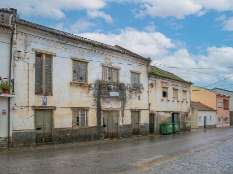 Moradia T4 em Painho e Figueiros, Cadaval