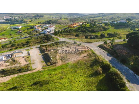 Terreno em Alenquer (Santo Estêvão e Triana), Alenquer