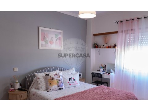 Apartamento 3 habitaciones en Azambuja, Azambuja