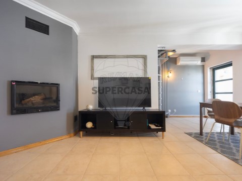 Apartamento T3 em Alenquer (Santo Estêvão e Triana), Alenquer