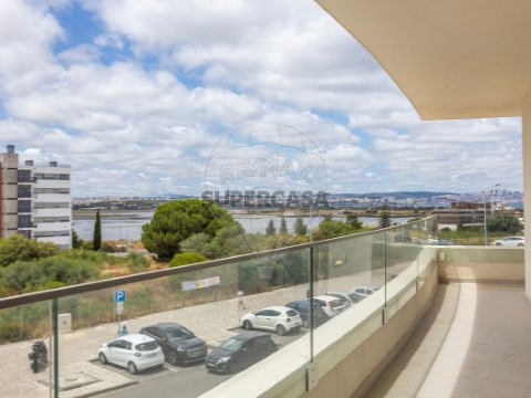 Apartamento T3 no Seixal, Seixal