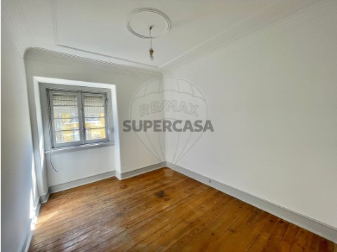 Apartamento T3 em Moscavide e Portela, Loures