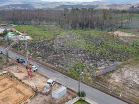 Terreno em Macinhata do Vouga, Águeda