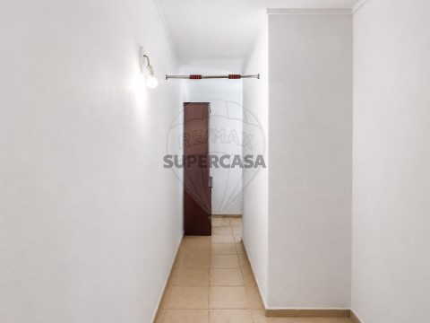 Appartement 2 Chambres au Massamá e Monte Abraão, Sintra