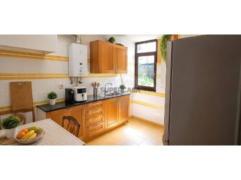 Appartement 2 Chambres au Massamá e Monte Abraão, Sintra