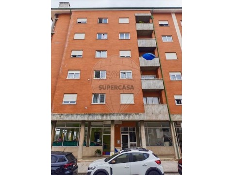 Apartment 3 Zimmer auf Glória e Vera Cruz, Aveiro