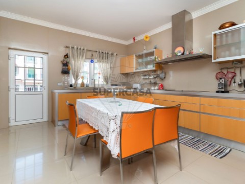 Moradia T7 em Atalaia e Alto Estanqueiro-Jardia, Montijo