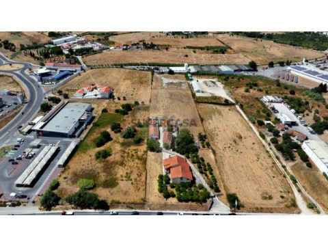 Quinta T7 em Alenquer (Santo Estêvão e Triana), Alenquer