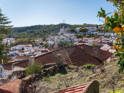Terreno em Alenquer (Santo Estêvão e Triana), Alenquer