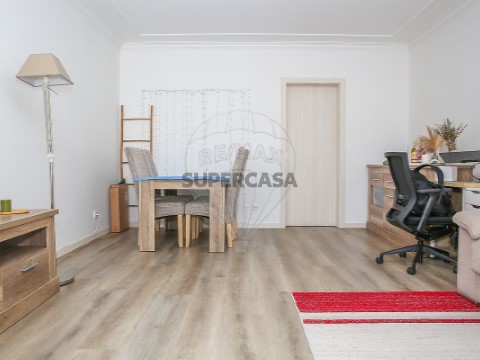 Apartamento T3 em Carregado e Cadafais, Alenquer