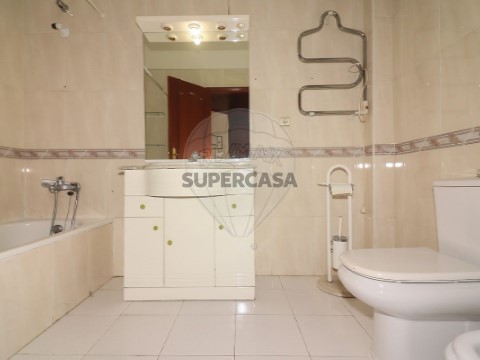 Apartamento T1 em Carregado e Cadafais, Alenquer