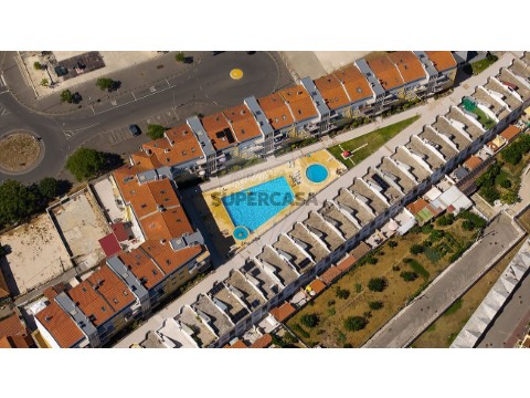 Apartamento T2 em Carregado e Cadafais, Alenquer