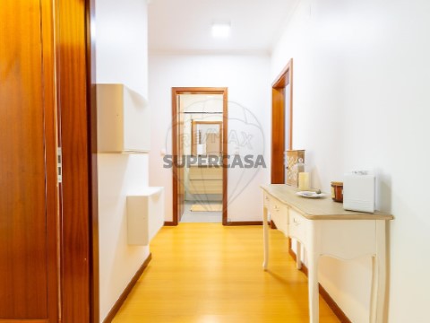 Apartamento T3 em Alenquer (Santo Estêvão e Triana), Alenquer