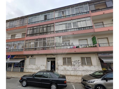 Apartamento T2 em S.Maria e S.Miguel, S.Martinho, S.Pedro Penaferrim, Sintra