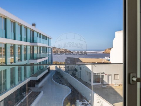 Apartamento T2 em São Martinho do Porto, Alcobaça