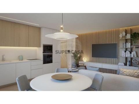 Apartamento T2 em Santo António dos Cavaleiros e Frielas, Loures