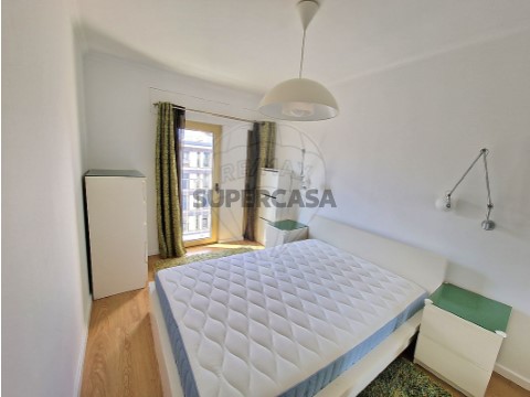 Apartamento T3 em Avenidas Novas, Lisboa