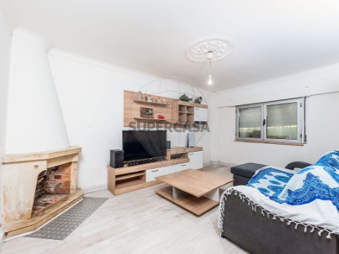 Apartamento T2 em Algueirão-Mem Martins, Sintra
