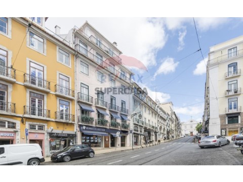 Apartamento T2 em Misericórdia, Lisboa