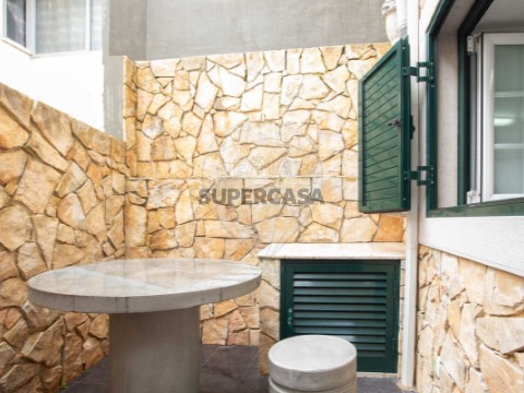 Moradia T2 em Azeitão (São Lourenço e São Simão), Setúbal