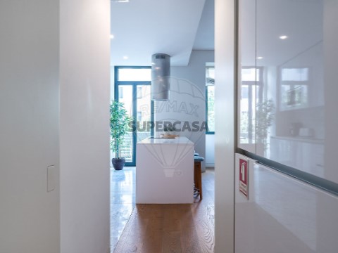 Apartamento T2 em Santo António, Lisboa