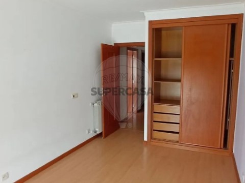 Apartamento T2 em Algueirão-Mem Martins, Sintra