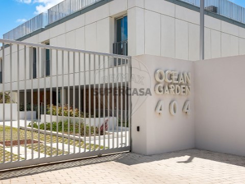 Moradia T4 em Carcavelos e Parede, Cascais