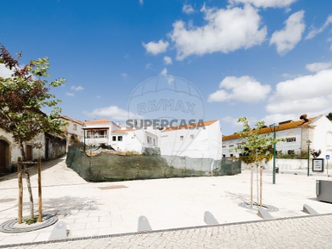 Terreno em Alenquer (Santo Estêvão e Triana), Alenquer