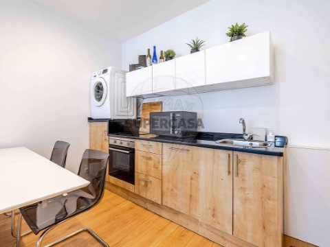 Apartamento T6 em Santo António, Lisboa