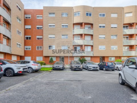Apartamento T2 em Gondomar (São Cosme), Valbom e Jovim, Gondomar