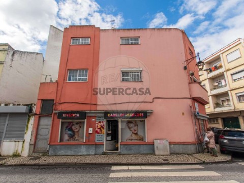 Prédio em Vila Franca de Xira, Vila Franca de Xira