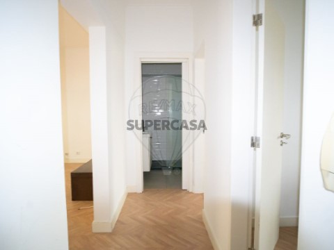 Apartamento T2 em Sacavém e Prior Velho, Loures