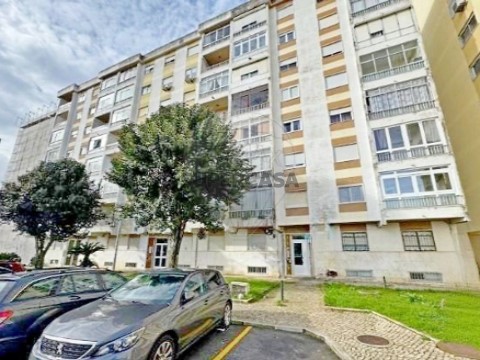 Apartamento T2 em Agualva e Mira-Sintra, Sintra