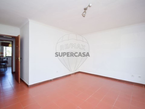 Apartamento T2 em Algueirão-Mem Martins, Sintra
