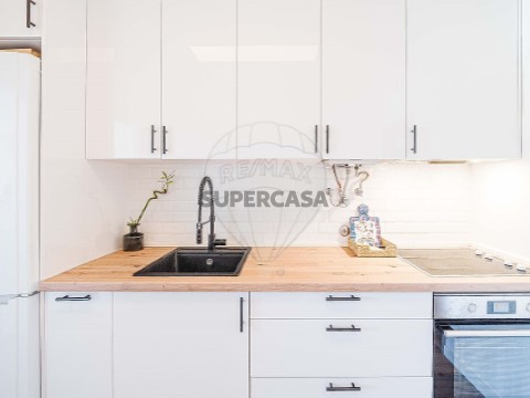 Apartamento T2 em Algueirão-Mem Martins, Sintra