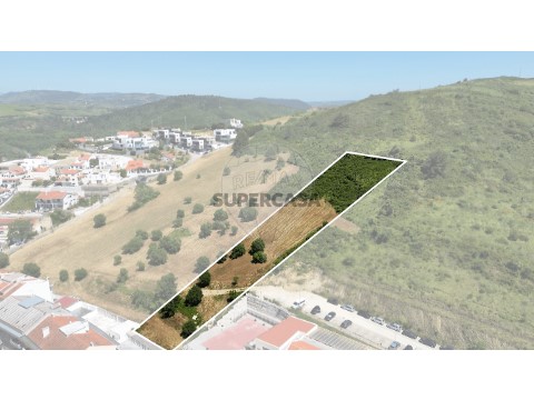 Terreno em União Freguesias Santa Maria, São Pedro e Matacães, Torres Vedras