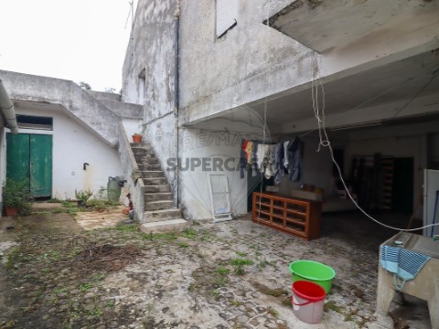 Gebouw Op Malveira e São Miguel de Alcainça, Mafra