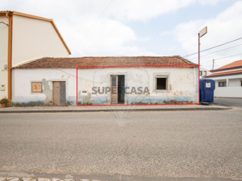 Moradia T2 em Lamas e Cercal, Cadaval