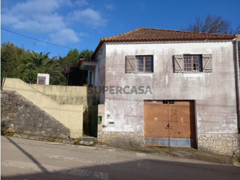 Moradia T2 em Meca, Alenquer