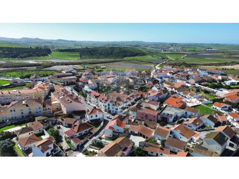 Moradia T5 em Ponte do Rol, Torres Vedras