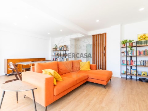 Apartamento T4 em Beato, Lisboa