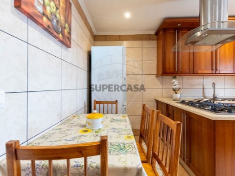 Apartamento T3 em Campelos e Outeiro da Cabeça, Torres Vedras