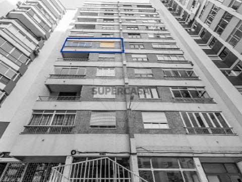 Apartamento T4 em Algés, Linda-a-Velha e Cruz Quebrada-Dafundo, Oeiras