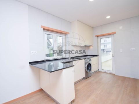 Apartamento T3 em Pontinha e Famões, Odivelas
