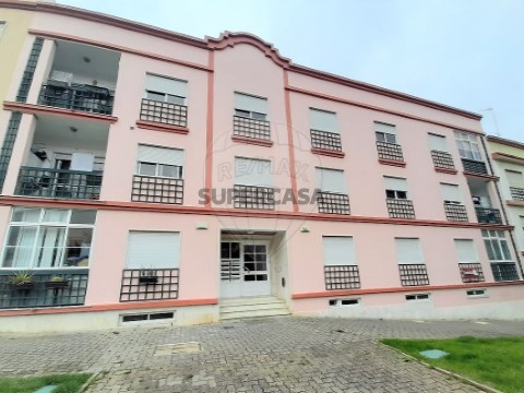 Appartement 3 Chambres au Rio de Mouro, Sintra