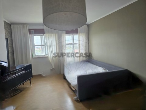 Apartamento T2 em Santa Clara, Lisboa