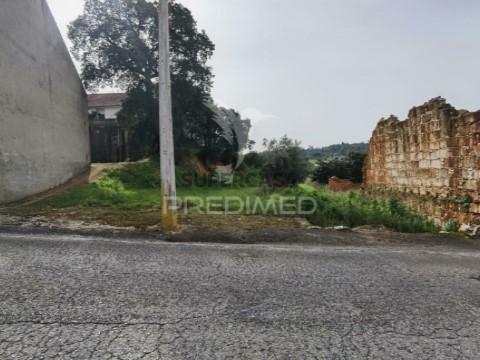 Terreno em Malhou, Louriceira e Espinheiro, Alcanena